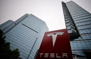 Tesla launches free trial of assisted driving service in China Tesla launches free trial of assisted driving service in China