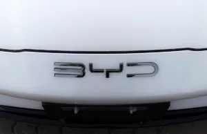 Tesla rival BYD unveils battery that charges in same time it takes to fill up a tank Tesla rival BYD unveils battery that charges in same time it takes to fill up a tank