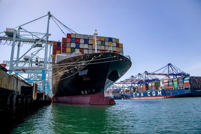 US proposes heavy fees for China-related vessel calls