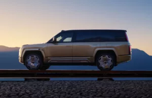 BYD Yangwang teases new SUV U8L for Shanghai auto show BYD Yangwang teases new SUV U8L for Shanghai auto show