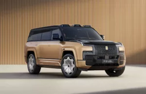 BYD Yangwang unveils U8L SUV with 5,400 mm length BYD Yangwang unveils U8L SUV with 5,400 mm length