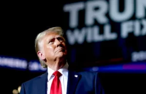 China Retaliates With 34% Tariffs on U.S. Goods, Stocks Sink China Retaliates With 34% Tariffs on U.S. Goods, Stocks Sink