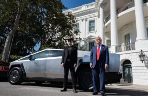 Electrifying geopolitics: Tesla vs BYD Electrifying geopolitics: Tesla vs BYD