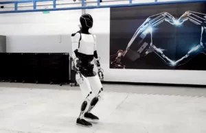 Ex-Tesla Optimus engineer launches start-up in China to build robots Ex-Tesla Optimus engineer launches start-up in China to build robots