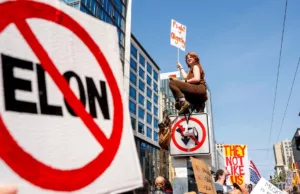 Tesla bull Dan Ives has drastically cut his price target for Tesla, calling it a ‘political symbol’ Tesla bull Dan Ives has drastically cut his price target for Tesla, calling it a 'political symbol'