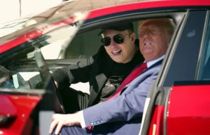 Tesla Halts Model S and X Orders in China Amid Escalating US Trade War Tesla Halts Model S and X Orders in China Amid Escalating US Trade War