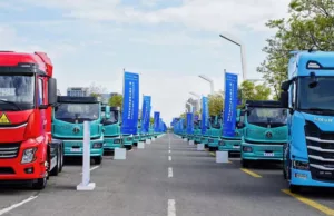 Battery giant expects China truck market to be 50% electric by 2028 Battery giant expects China truck market to be 50% electric by 2028