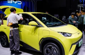 Chinese EV shares tumble as ‘rat race’ price war heats up Chinese EV shares tumble as ‘rat race’ price war heats up