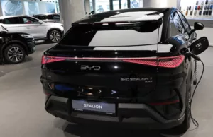 FirstFT: Chinese EV shares tumble as BYD sparks new price war fears FirstFT: Chinese EV shares tumble as BYD sparks new price war fears