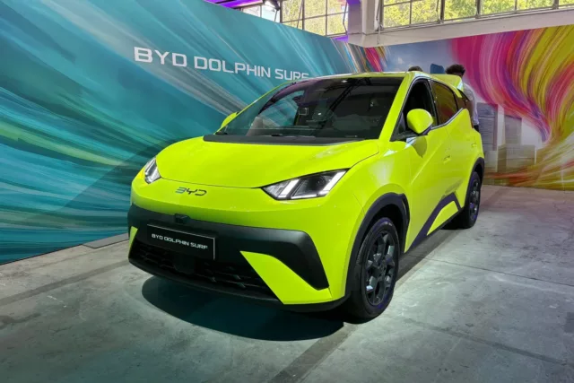 BYD opens UK order books for the Dolphin Surf