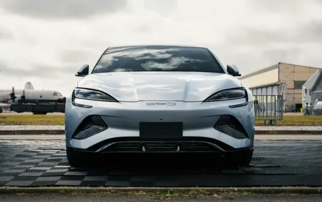 Chinese EV company overtakes Tesla on global scale in major moment for electric vehicle market