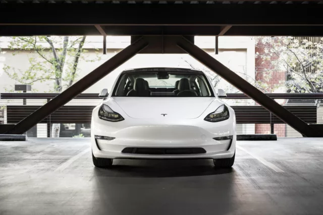 Hacker Reveals the Possible Arrival of 6-Seater Tesla Model Y
