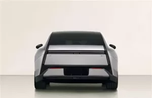 New Xpeng P7 spotted undisguised: more power, larger size, new design New Xpeng P7 spotted undisguised: more power, larger size, new design