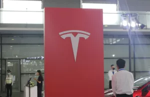 Tesla equipping Shanghai Megafactory with ‘giant power bank’ Tesla equipping Shanghai Megafactory with 'giant power bank'