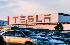 Tesla Knocked Off Top Spot in China: What the Rise of BYD Means for the Future of Cars Tesla Knocked Off Top Spot in China: What the Rise of BYD Means for the Future of Cars