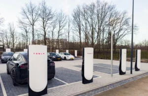 Tesla Opens First V4 Superchargers in China Tesla Opens First V4 Superchargers in China