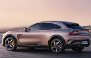 Xiaomi unveils YU7 electric SUV to challenge Tesla Model Y in China Xiaomi unveils YU7 electric SUV to challenge Tesla Model Y in China