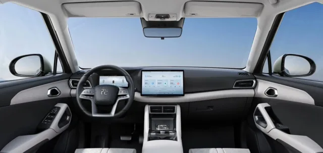 BYD adds new Yuan UP entry-level trim priced at 10,400 USD, without “God’s Eye”