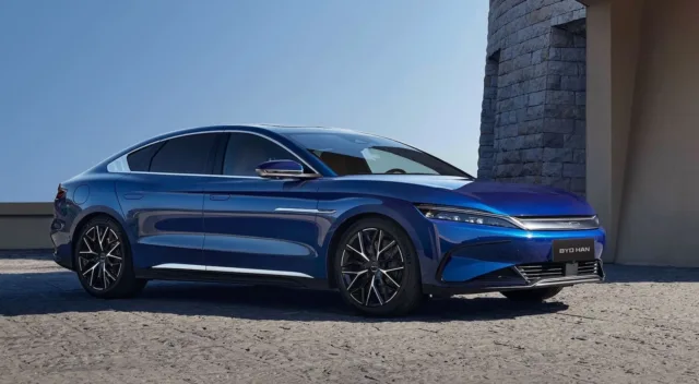 BYD Halts Mexico EV Plant Plans Amid Trump’s Tariff Threats