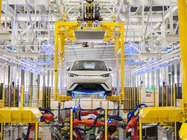 BYD start production in its Brazilian plant, the first Seagull rolls off assembly line