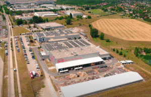 BYD to triple e-bus and e-truck production in Hungary with new plant in Komárom BYD to triple e-bus and e-truck production in Hungary with new plant in Komárom