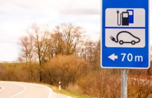 Europe’s automotive industry at a crossroads Europe’s automotive industry at a crossroads