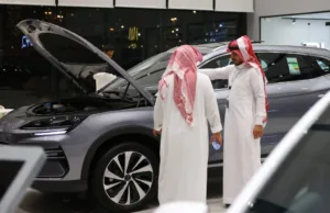 EVs and Batteries in the Gulf: Industrial Policy amid Tariff Wars and the Battle for Market Access EVs and Batteries in the Gulf: Industrial Policy amid Tariff Wars and the Battle for Market Access