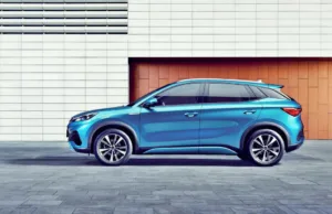 Fast vs. Perfect: Toyota Struggles to Keep Up With China’s EV Pace Fast vs. Perfect: Toyota Struggles to Keep Up With China’s EV Pace