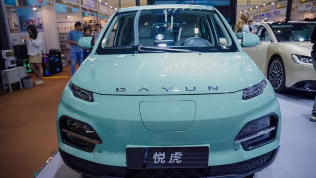 It's official—the new Chinese electric cars charge at unprecedented speeds and break all range limits