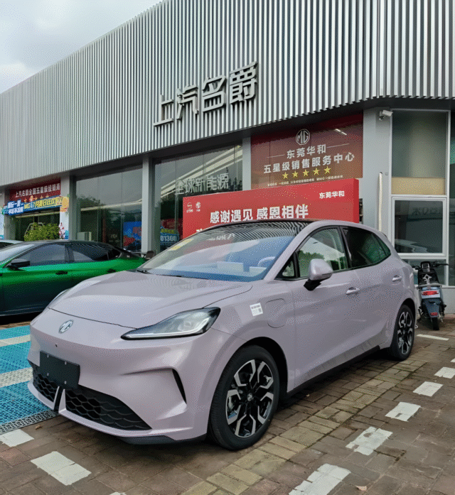 New MG4 EV seen at dealerships ahead of debut in China, with 163hp and a 537km range