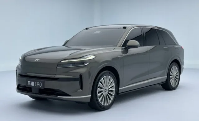 Onvo and Li Auto executives clash on social media over Li i8 smear rumor