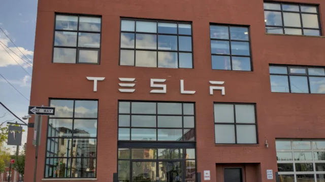 Tesla faces pivotal decision in wake of major discovery in China
