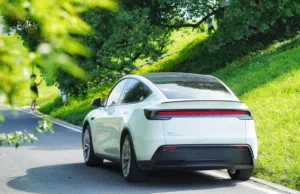 Tesla FSD user in China shares insights after months of use: “Not a single safety intervention” Tesla FSD user in China shares insights after months of use: “Not a single safety intervention”