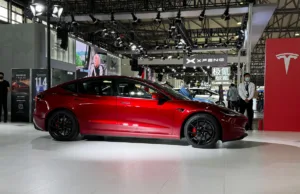 Tesla hikes price of long-range Model 3 in China by $1,400, offers improved range and performance Tesla hikes price of long-range Model 3 in China by $1,400, offers improved range and performance