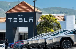 Tesla Is Losing the EV War to Chinese Carmakers Tesla Is Losing the EV War to Chinese Carmakers