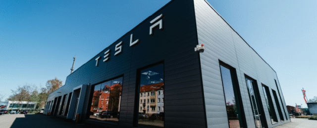 Tesla key driver in US robotaxi market, Chinese firms bring down costs