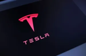 Tesla Signs $4.3 Billion Battery Deal With LG, Ends China Dependency Tesla Signs $4.3 Billion Battery Deal With LG, Ends China Dependency