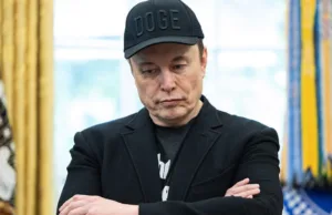 Tesla’s stock plunges 9% after another weak quarter for auto sales Tesla's stock plunges 9% after another weak quarter for auto sales