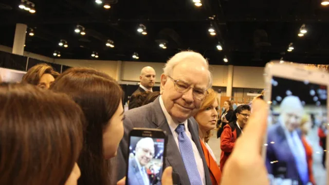 ‘Asia’s Warren Buffett’ has a stake in BYD. Should I?