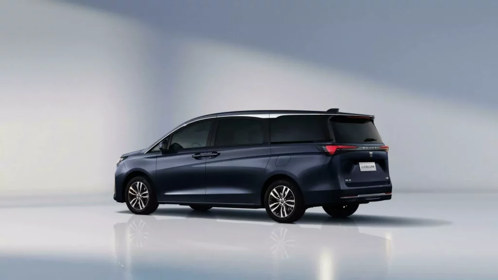 2025 Buick GL8 Land Business Class. Imagen trasera.