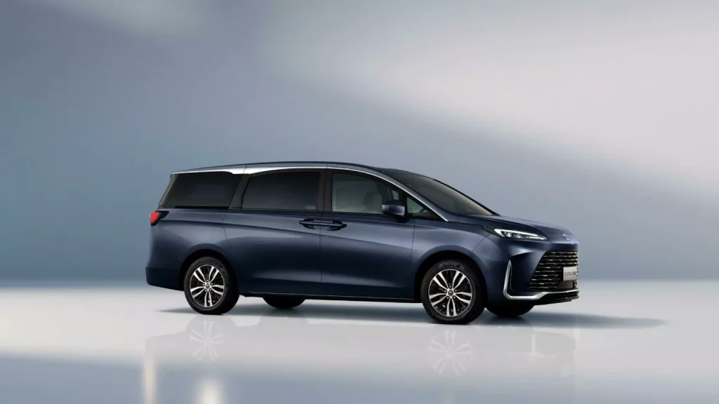 2025 Buick GL8 Land Business Class 7 Motor16