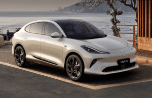 Chinese EV maker unveils extended-range SUV with 933-mile range Chinese EV maker unveils extended-range SUV with 933-mile range