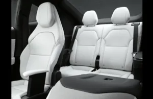 Early Chinese Tesla Model Y L reviews show good dynamics, cramped 3rd row Early Chinese Tesla Model Y L reviews show good dynamics, cramped 3rd row