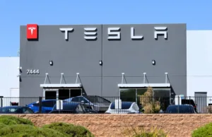 Elon Musk-Led Tesla’s Woes Deepen As UK Sales Plunge 60% In July—Rival BYD Surges Over 300% – BYD (OTC:BYDDF), BYD (OTC:BYDDY) Elon Musk-Led Tesla's Woes Deepen As UK Sales Plunge 60% In July—Rival BYD Surges Over 300% - BYD (OTC:BYDDF), BYD (OTC:BYDDY)