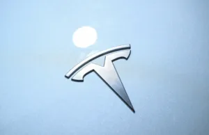 Eyeing robotaxis, Tesla hiring New York test car operator Eyeing robotaxis, Tesla hiring New York test car operator