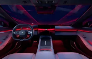 New Xpeng P7 autonomously drives from production line to shipping area in China New Xpeng P7 autonomously drives from production line to shipping area in China