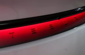 Tesla announces longer, three-row Model Y L ‘coming soon’ to China Tesla announces longer, three-row Model Y L 'coming soon' to China