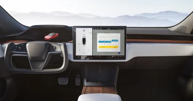Tesla integrates Deepseek and Doubao AIs inside cars in China