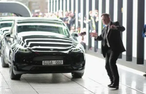 Tesla Model Y L Coming Soon To China, Says EV Giant In A New Teaser Tesla Model Y L Coming Soon To China, Says EV Giant In A New Teaser