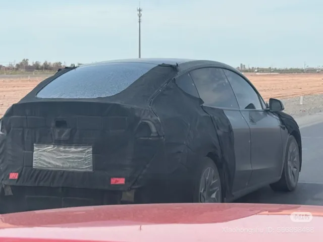 Tesla Model Y L spotted testing in China as pricing estimates emerge